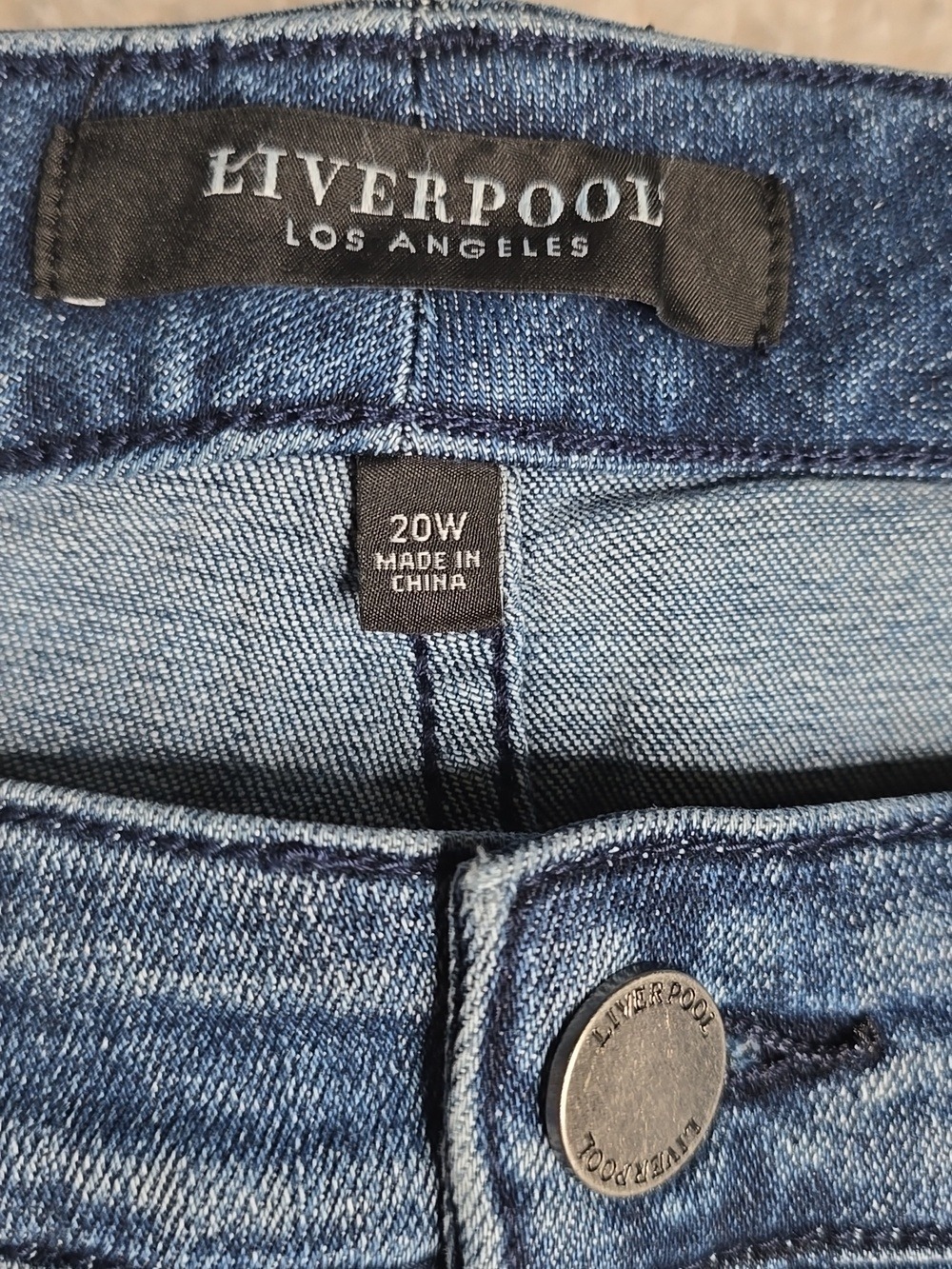Liverpool Los Angeles Hannah Flare Jeans Women’s Mid Rise Stretch Denim Flared - Picture 4 of 7